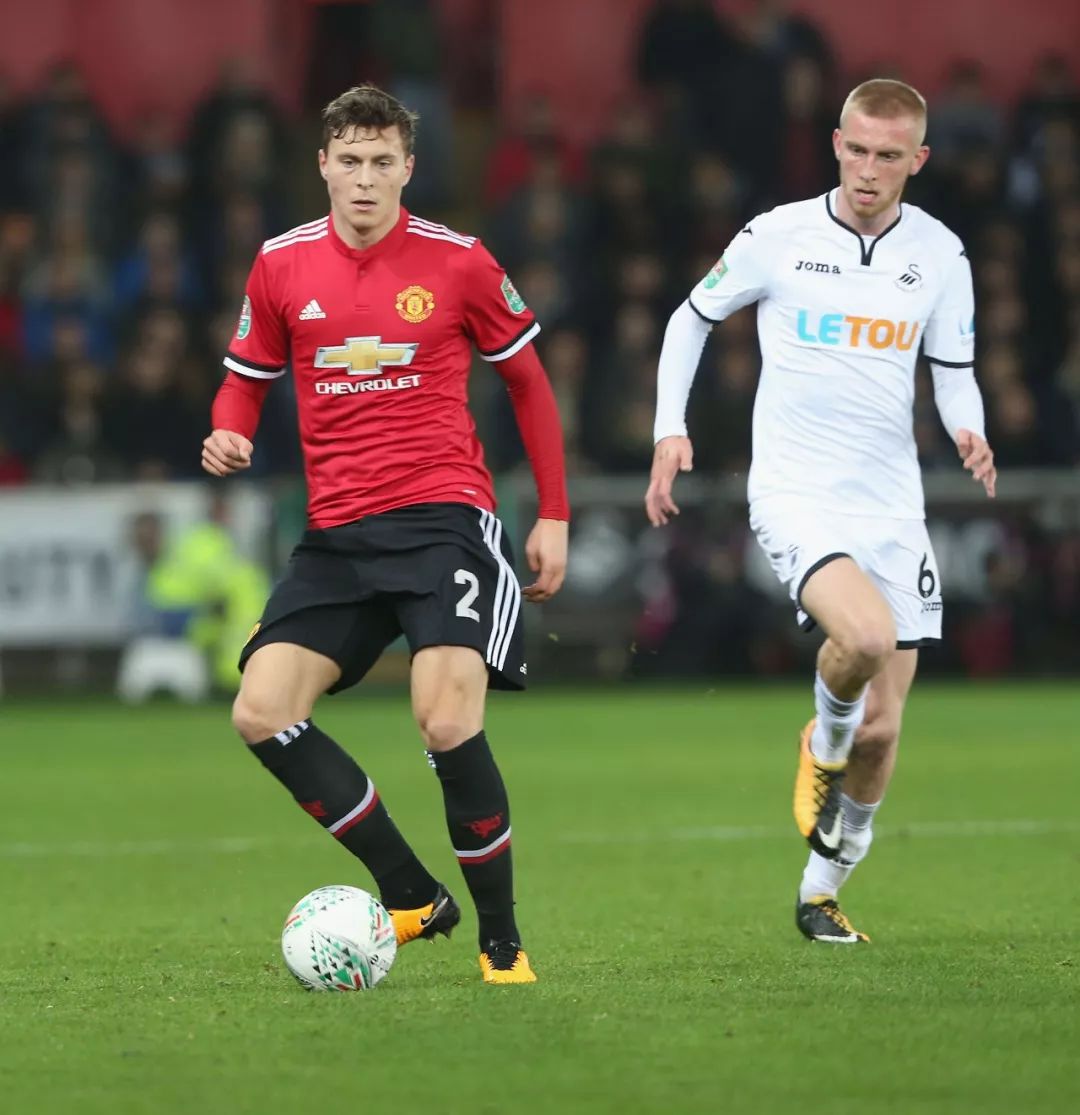 的中場空缺 的中場空缺